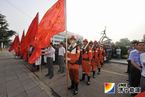 运河煤矿成功开展煤尘及压力容器爆炸事故应急演练