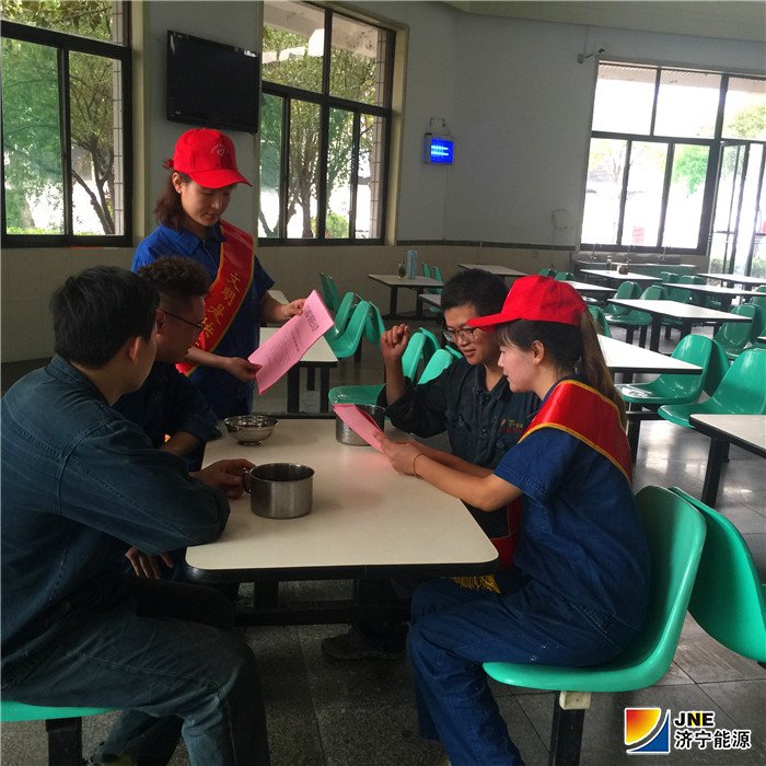 2019年9月10日，运河煤矿团委开展“争做文明践行者”活动(丁晓晓 马翠） (1).jpg