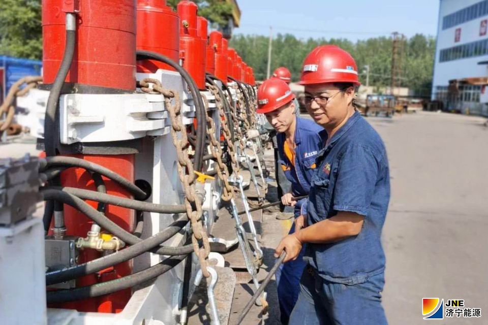 1595921948487506.jpg 80de87eee04922669acbd789005b8ad.jpg