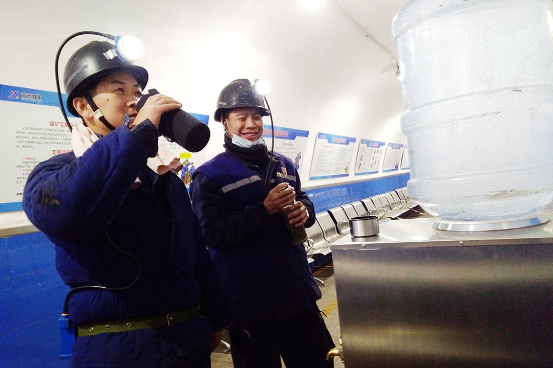 1640652714353600.jpg 200.jpg