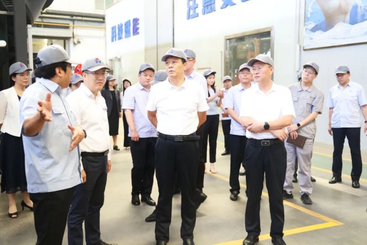 张广宇带队到精密制造产业园调研指导工作
