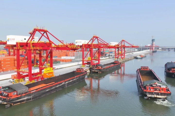 扬帆续航！济宁能源“港口企业”新年开局作业忙