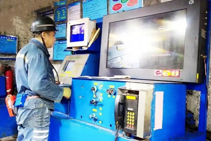 霄云煤矿无极绳绞车变频调速系统改造成功