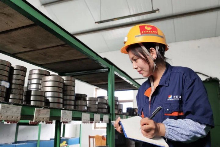 既“活”又“火”，义桥煤矿让思政工作有色彩