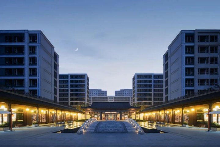 能源蓝城・春风仁里丨双强聚力，以匠心浇筑理想人居范本