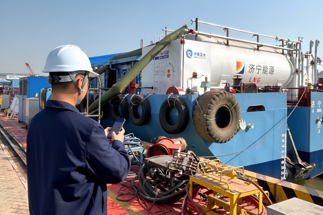 1765152893390126.jpg 01.jpg